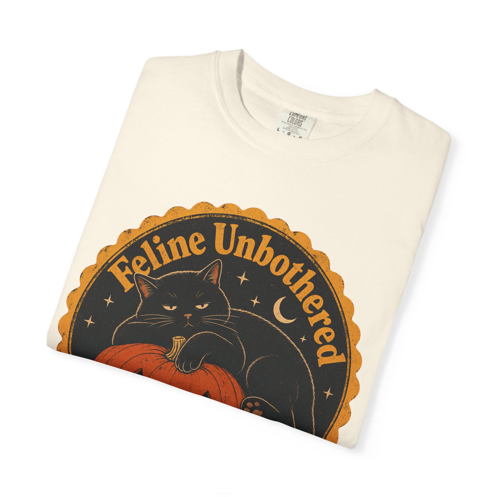 Feline Unbothered T-shirt in Ivory, folded view