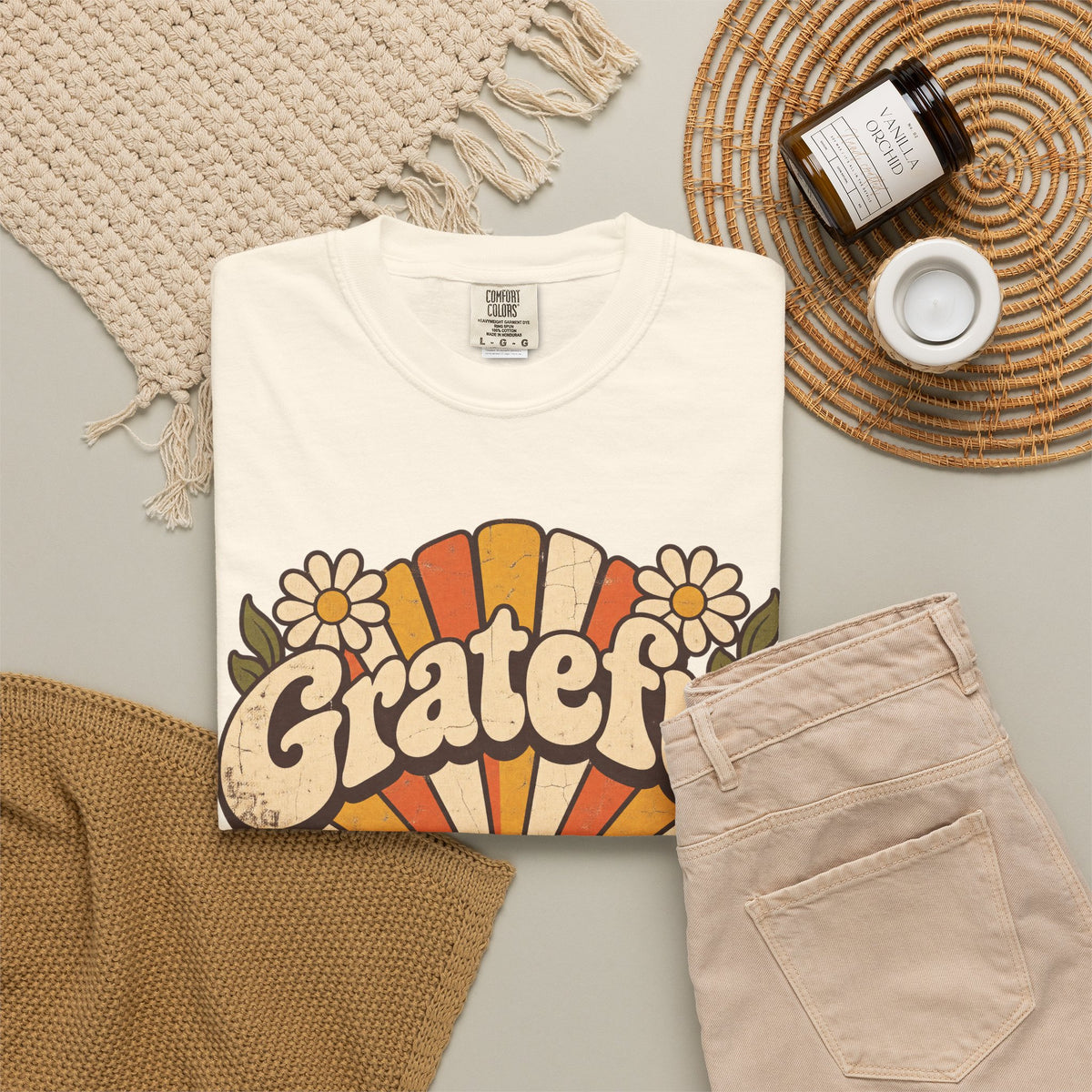 Grateful T-shirt in Ivory, flat lay view