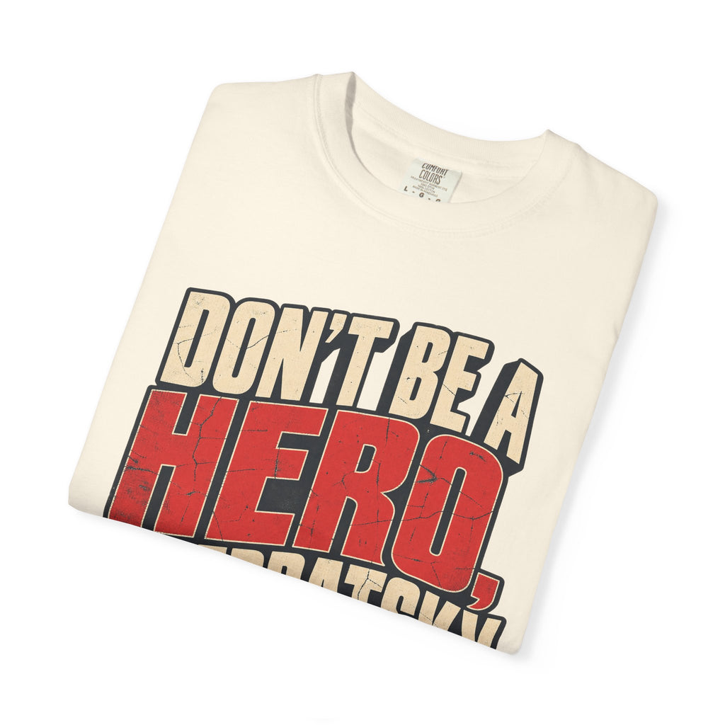 Don't Be A Hero Scherbatsky T-shirt in Ivory, folded view
