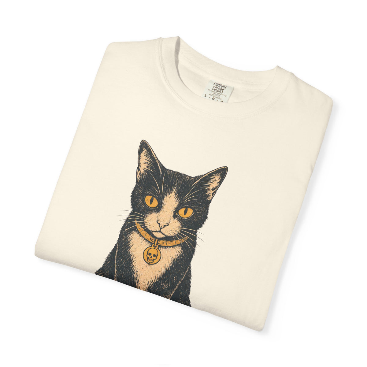 I See Dead People Cat T-shirt in Ivory, folded view