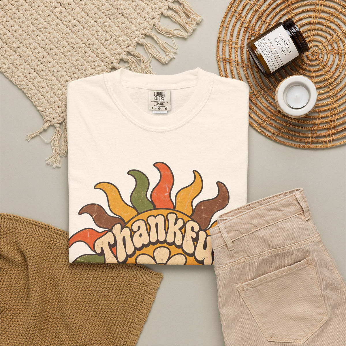 Thankful T-shirt in Ivory, flat lay view