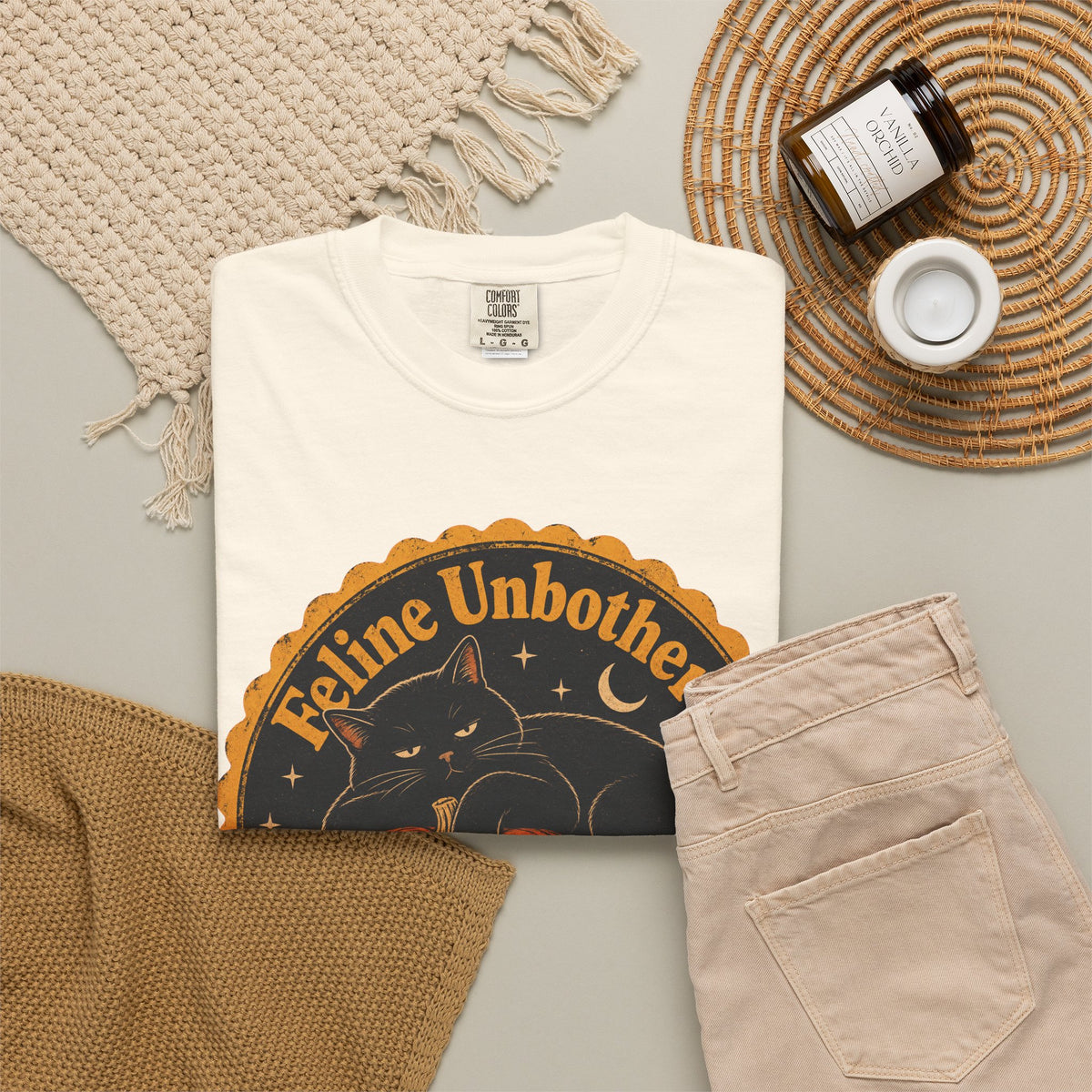 Feline Unbothered T-shirt in Ivory, flat lay view